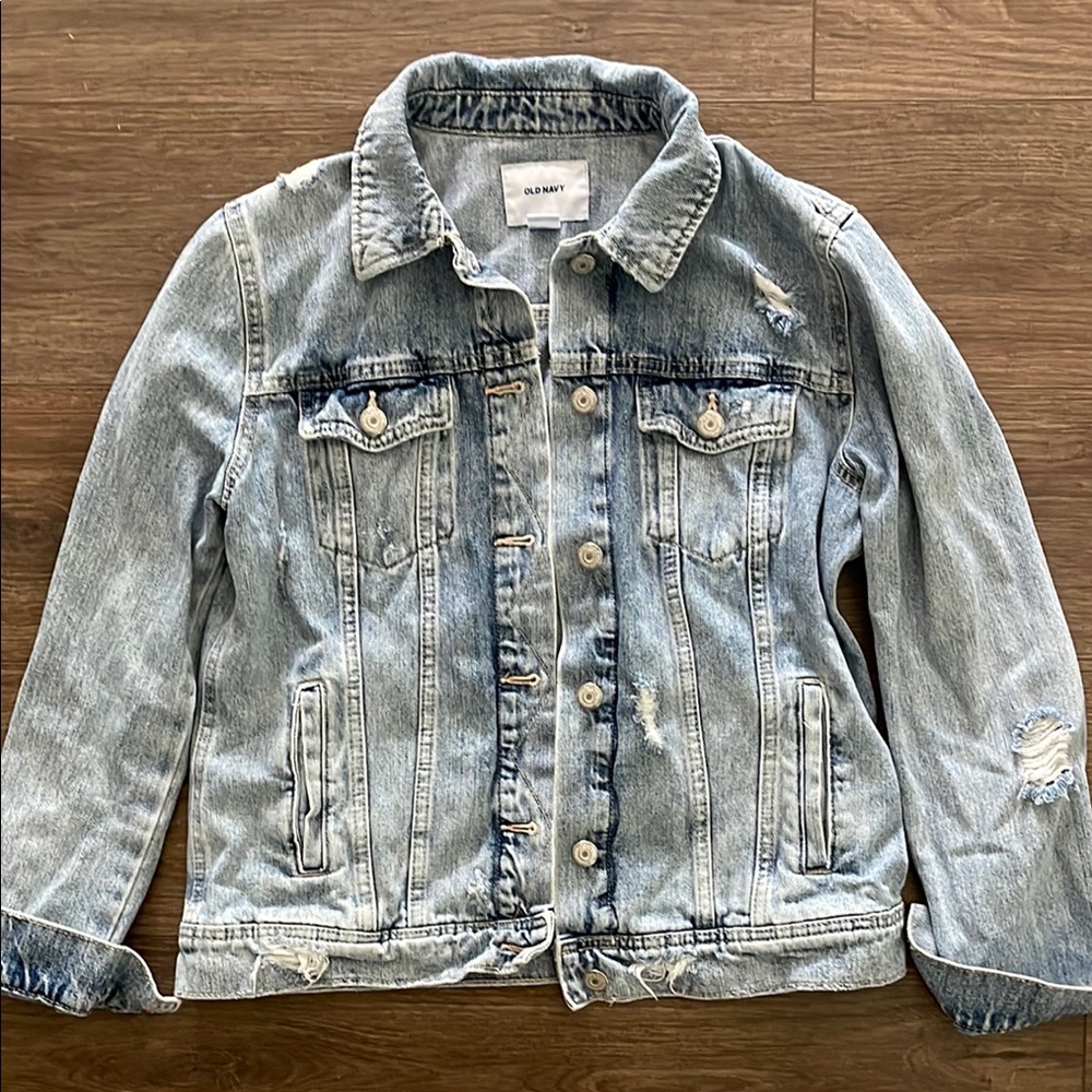 Women’s Old Navy Distressed Denim Jacket Size M